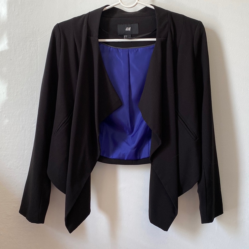 H&M Black Cropped Draped Blazer Size 4